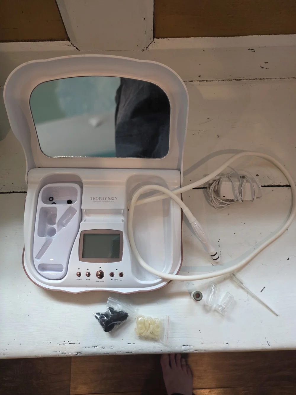 Trophy Skin UltradermMD 3-in-1 Microdermabrasion Device - White & Pink